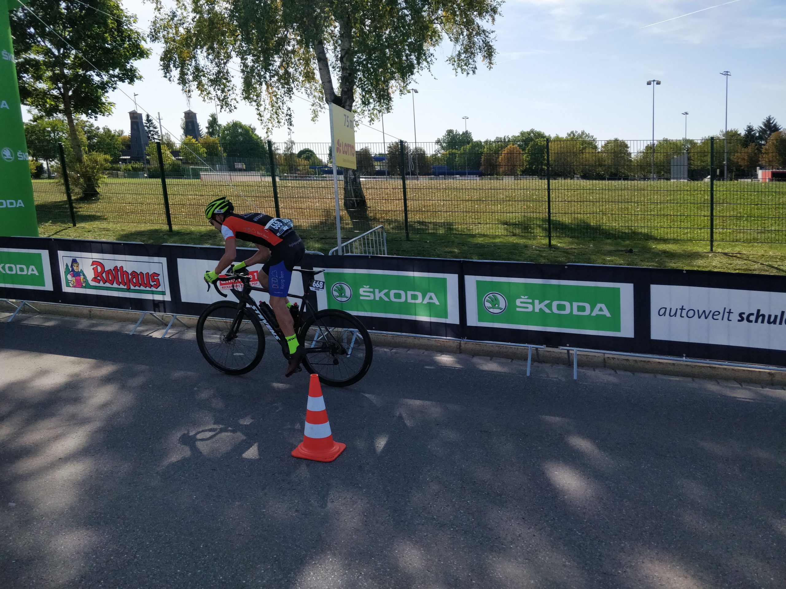 19-09-20 19-17-07 0725