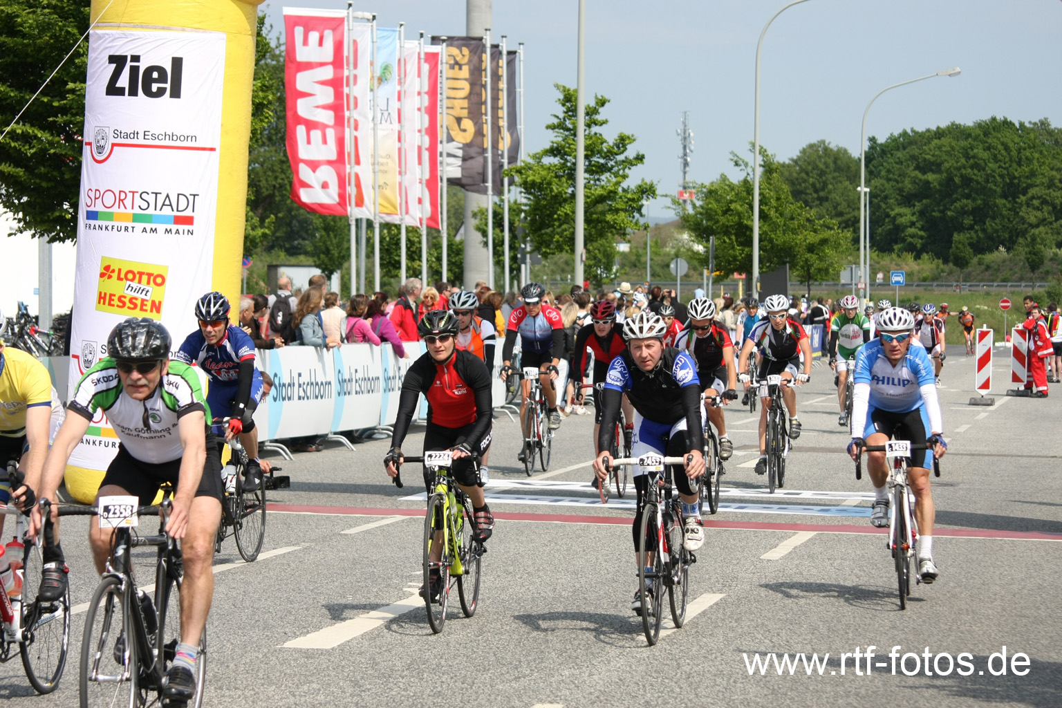 Skoda Velotour 2011 Ziel in Eschborn