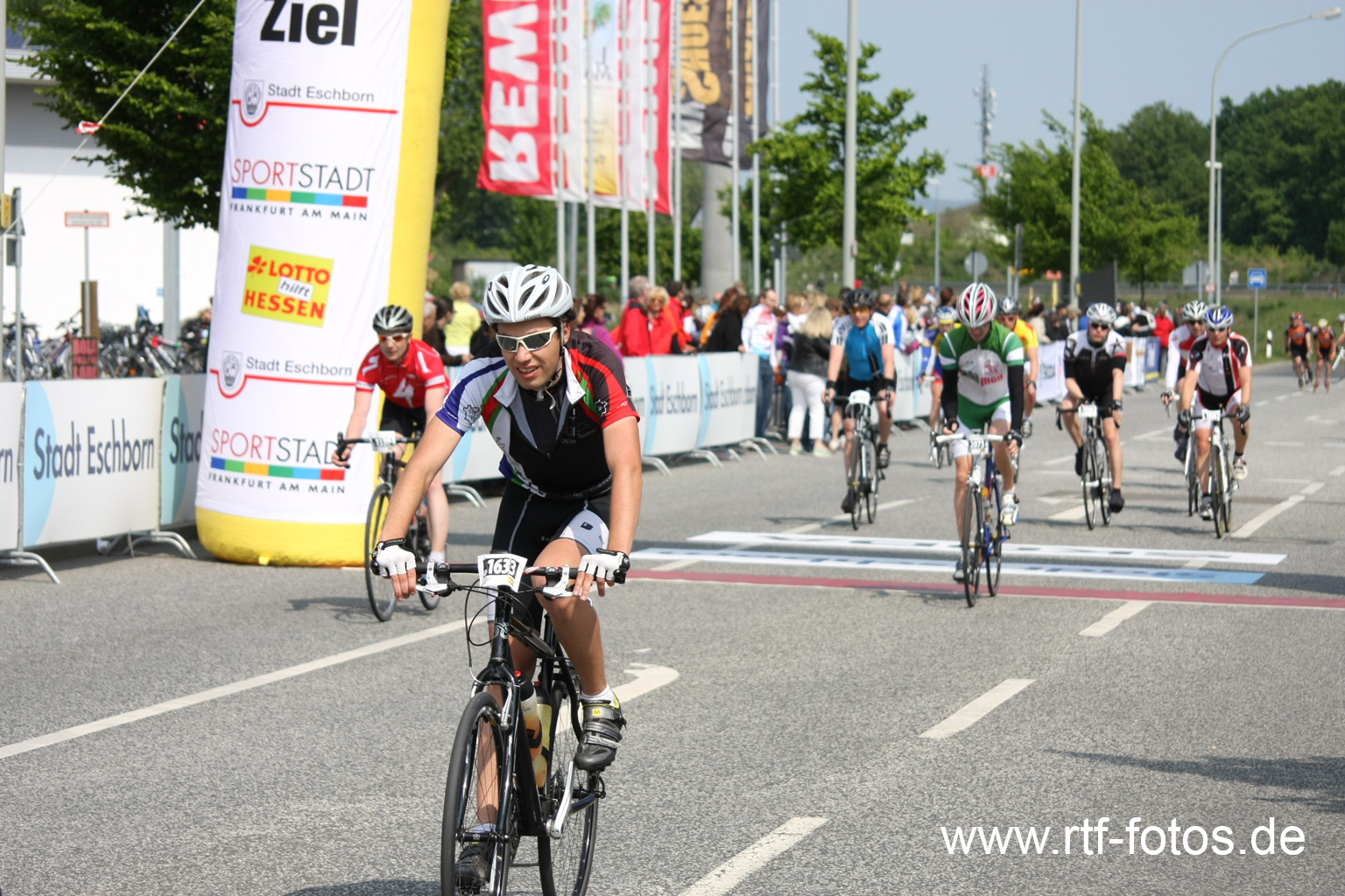 Skoda Velotour 2011 Ziel in Eschborn